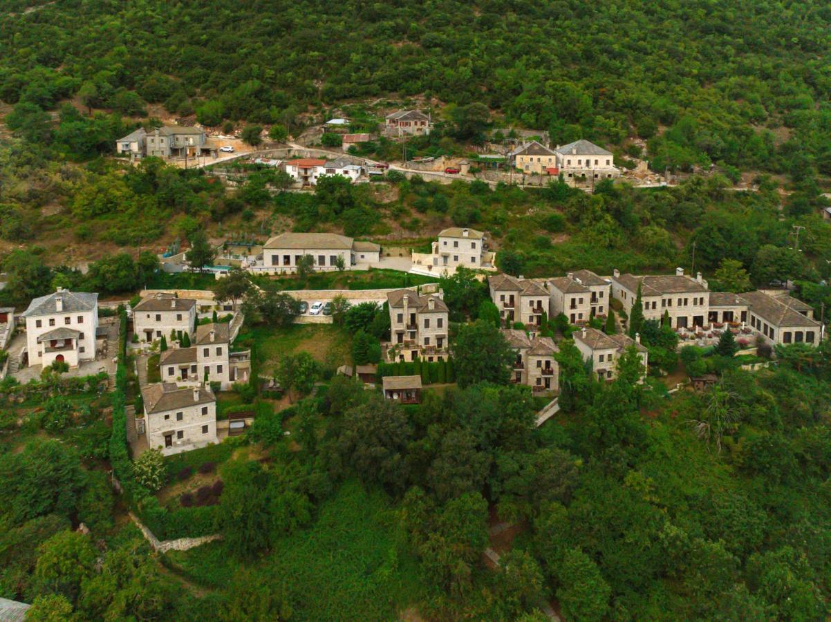Aristi Mountain Resort ภายนอก รูปภาพ