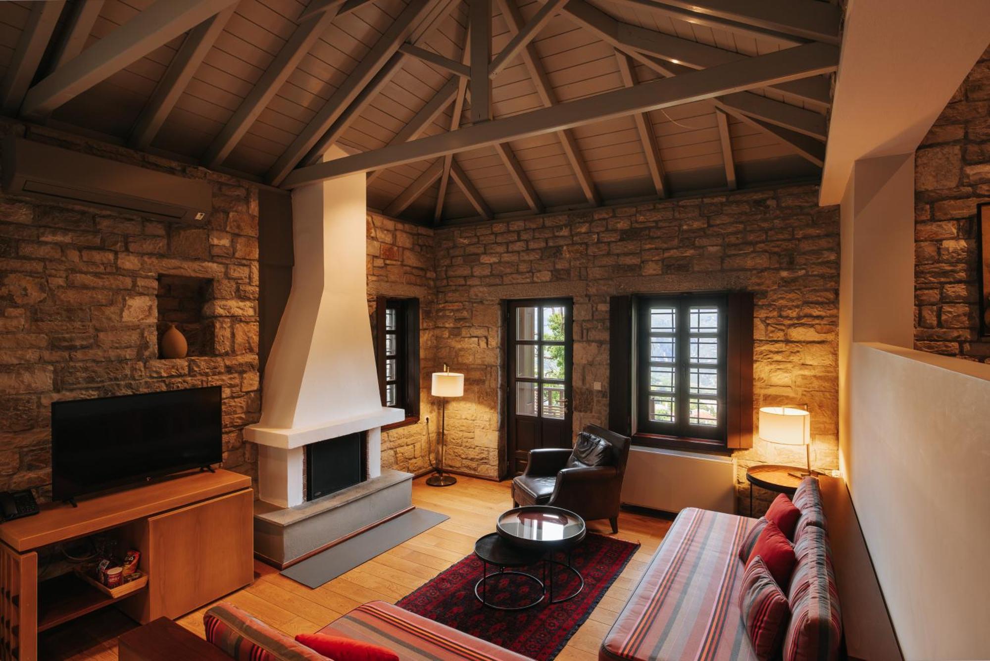 Aristi Mountain Resort ภายนอก รูปภาพ