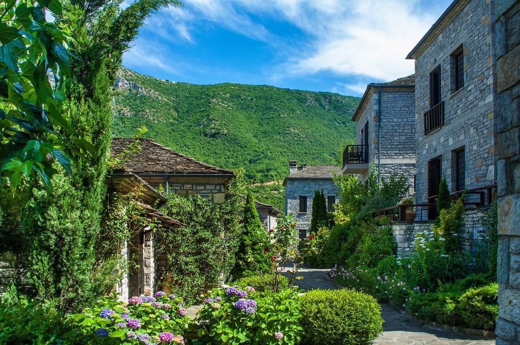 Aristi Mountain Resort ภายนอก รูปภาพ