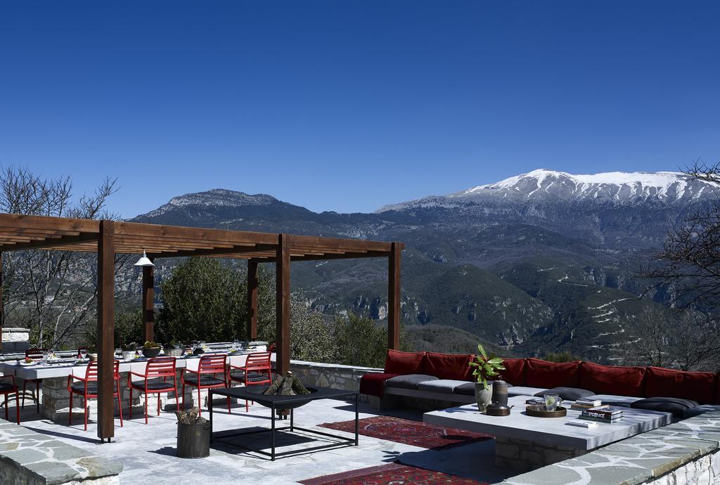Aristi Mountain Resort ภายนอก รูปภาพ