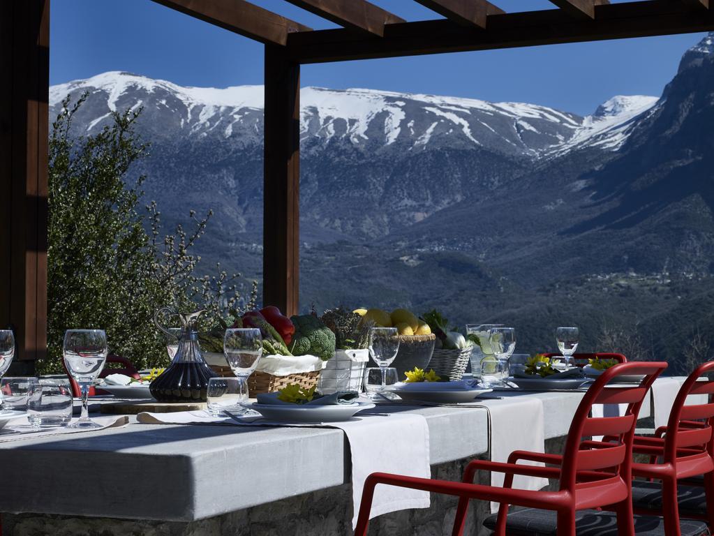 Aristi Mountain Resort ภายนอก รูปภาพ