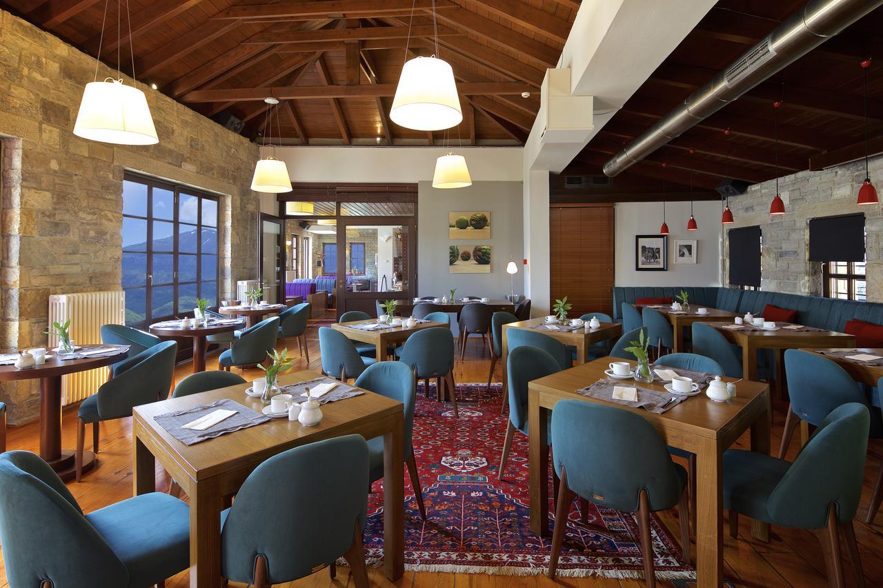 Aristi Mountain Resort ภายนอก รูปภาพ